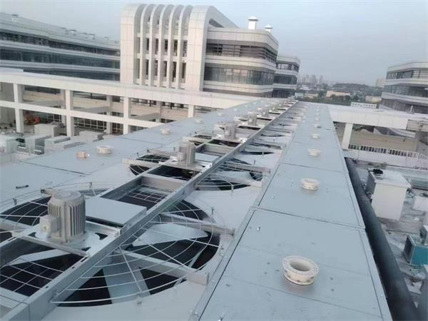 常見的閉式冷卻塔漏水都有哪幾個方面的原因呢？(bac閉式冷卻塔漏水維修)